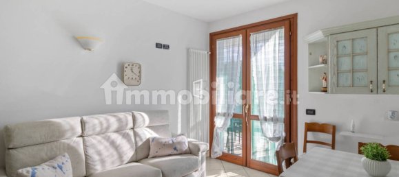 1 bedroom Apartment in Toscolano Maderno, Italy No. 145634 2