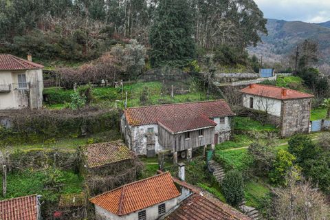 2 bedrooms House in Terras de Bouro, Portugal No. 264171