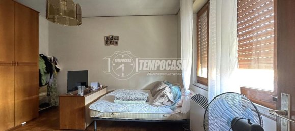 4 rooms Apartment in Castelcovati, Italy No. 142073 2