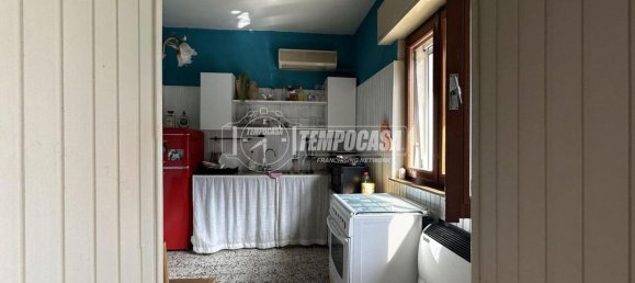 4 rooms Apartment in Castelcovati, Italy No. 142073 8