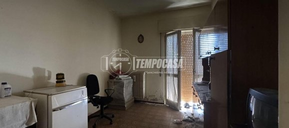 4 rooms Apartment in Castelcovati, Italy No. 142073 13