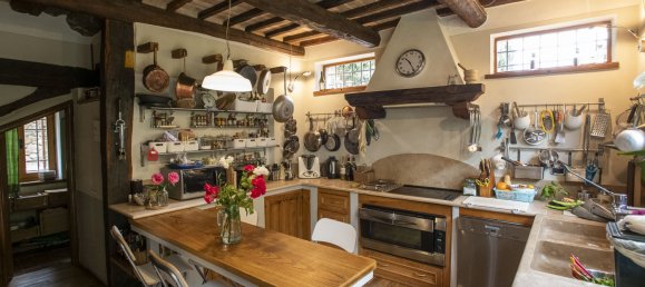 5 bedrooms House in Montepulciano, Italy No. 109835 2