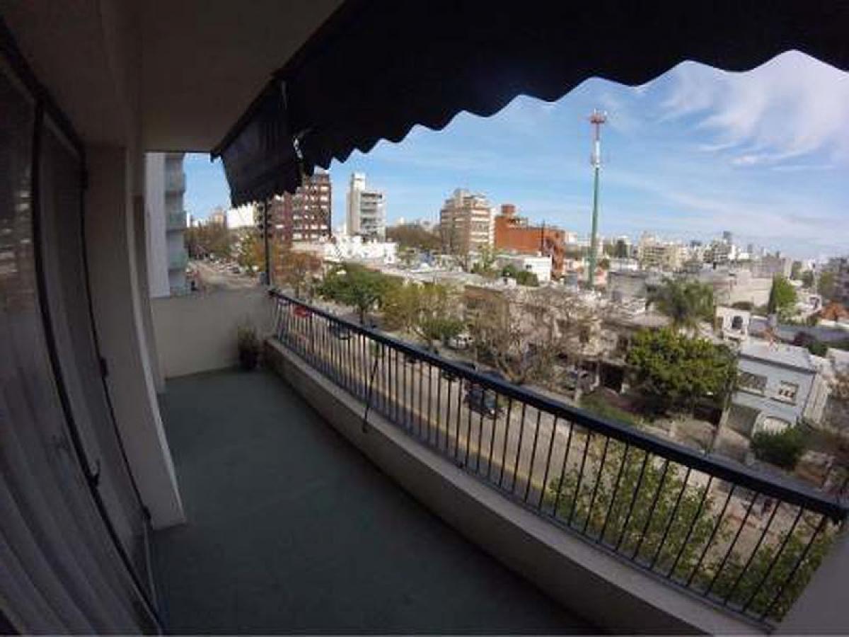 3 غرف نوم شقة في Montevideo, Uruguay رقم 1479