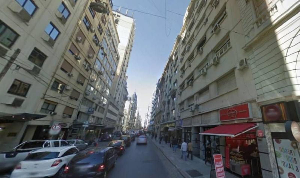 600m² Office in Buenos Aires, Argentina No. 107188