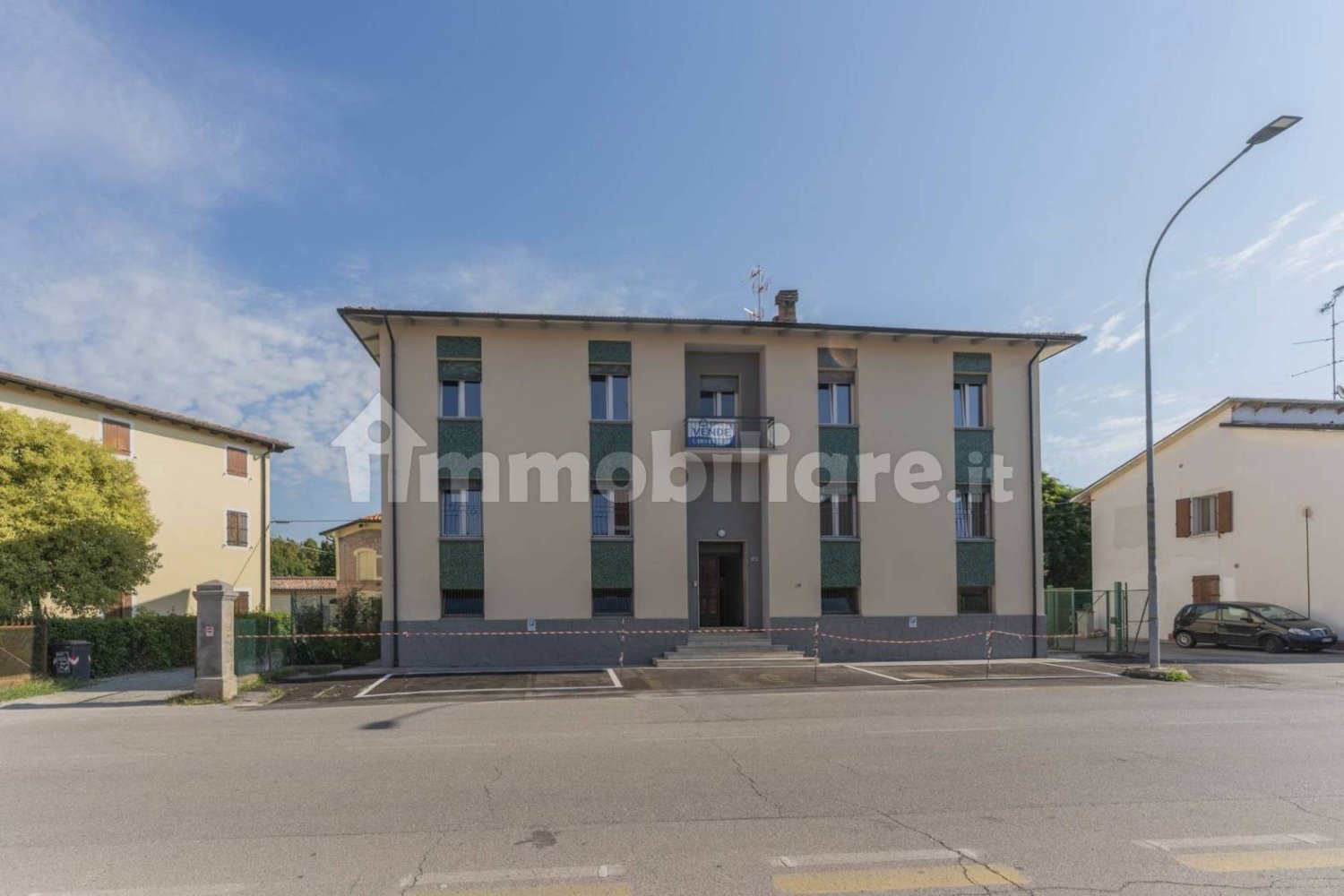 2 bedrooms Apartment in Galliera, Italy No. 295014