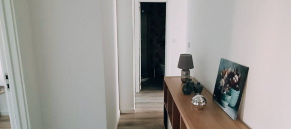 3 bedrooms Apartment in Lisbon, Portugal No. 148302 10
