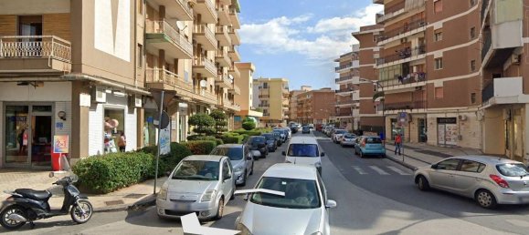 Коммерческая недвижимость с 2 комнатами в Сиракузы, Италия № 246721 2