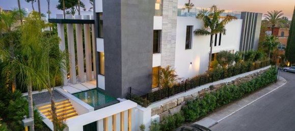 6 غرف نوم فيلا في Marbella, Spain رقم 106241 32