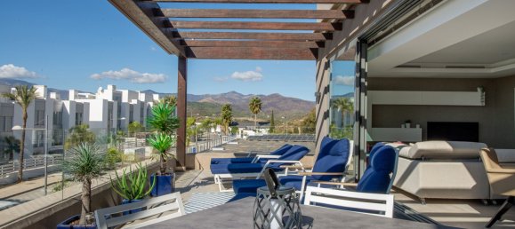 Ático de 2 dormitorios en Estepona, Spain No. 4768 7