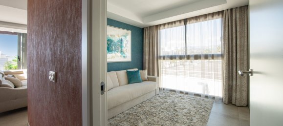 Ático de 2 dormitorios en Estepona, Spain No. 4768 15