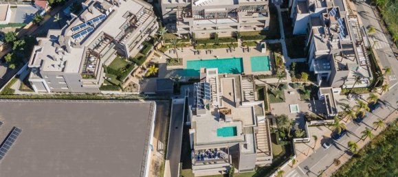 Ático de 2 dormitorios en Estepona, Spain No. 4768 2