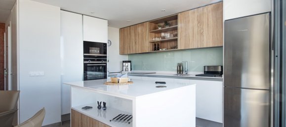 Ático de 2 dormitorios en Estepona, Spain No. 4768 10