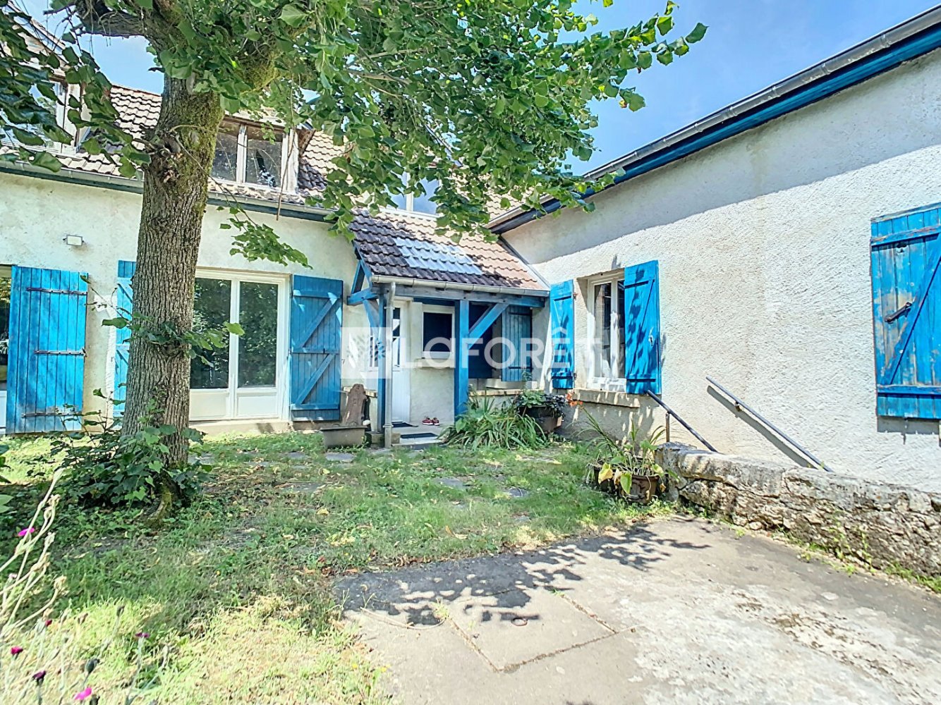 3 bedrooms House in Chailles, France No. 260853