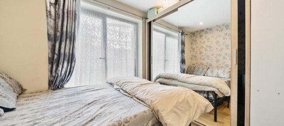 3 bedrooms House in London, United Kingdom No. 7578 32