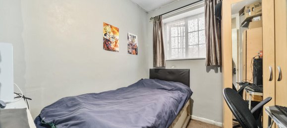 3 bedrooms House in London, United Kingdom No. 7578 16