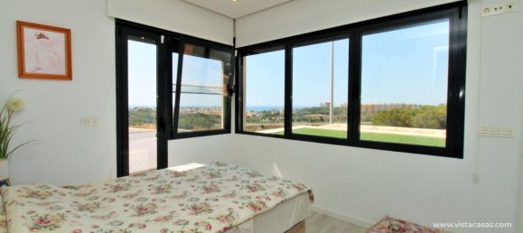 3 غرف نوم منزل في Alicante, Spain رقم 154745 12