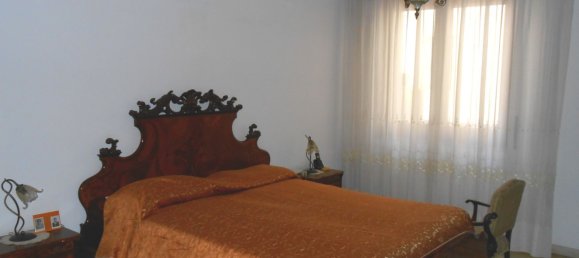 6غرفة شقة في Reggio Calabria, Italy رقم 219922 13