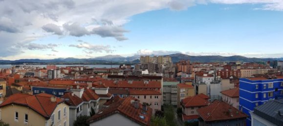 3 Schlafzimmer Wohnung in Santander, Spain, Nr. 169057 5