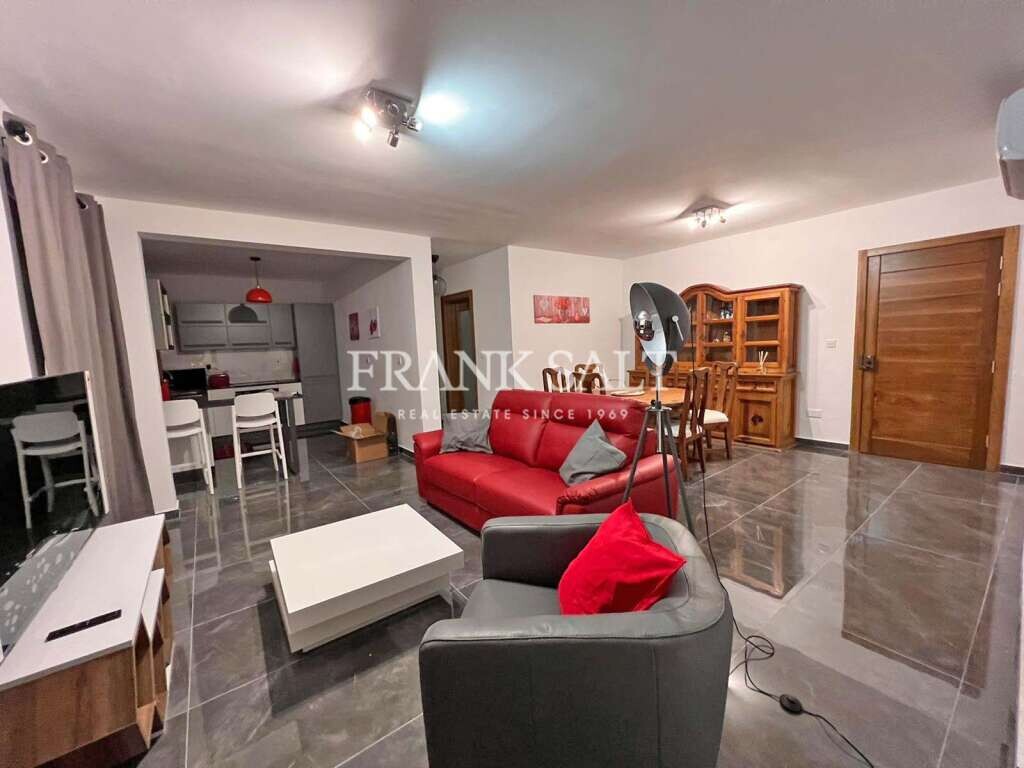 Apartamento de 2 dormitorios en Sliema, Malta No. 4604