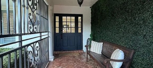 5 Schlafzimmer Villa in Miami, USA, Nr. 615257 15
