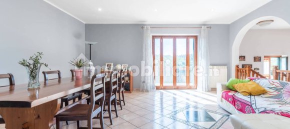 5 bedrooms Villa in Guidonia Montecelio, Italy No. 123003 13