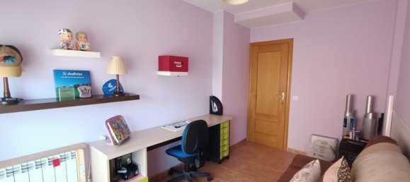 4 Schlafzimmer Stadthaus in Pinseque, Spain, Nr. 146326 17
