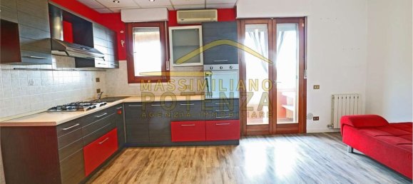 3 bedrooms Apartment in Pescia, Italy No. 365092 4