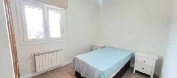 4 bedrooms House in Madrid, Spain No. 155954 11