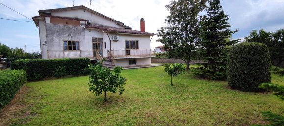 10-salle Villa à Casalbordino, Italy No. 153414 39