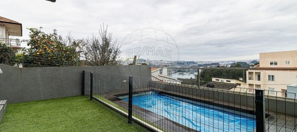 3 bedrooms House in Vila Nova de Gaia, Portugal No. 170445 16