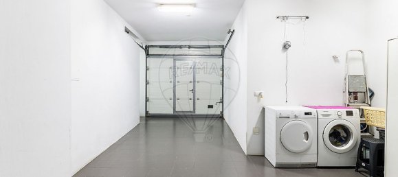 3 bedrooms House in Vila Nova de Gaia, Portugal No. 170445 11