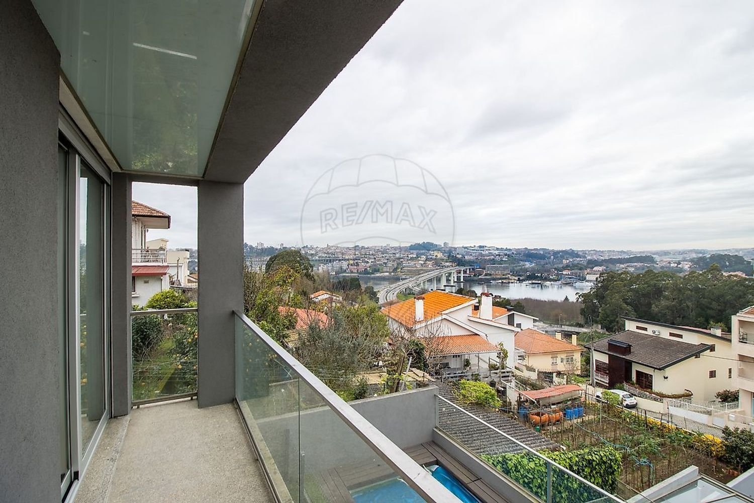 3 bedrooms House in Vila Nova de Gaia, Portugal No. 170445