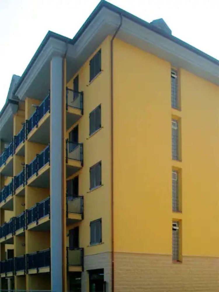 2 rooms Apartment in Milan, Italy No. 300961