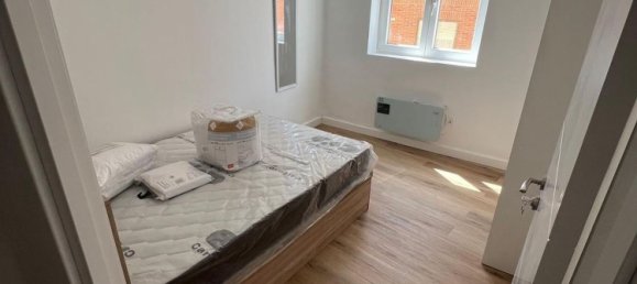 4 Schlafzimmer Wohnung in Madrid, Spain, Nr. 188885 7