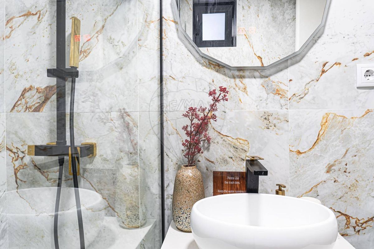 8 Schlafzimmer Haus in Esmoriz, Portugal, Nr. 162899