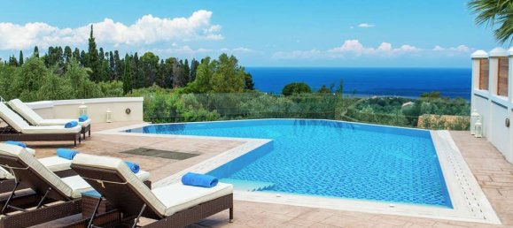 3 bedrooms Commercial property in Zakynthos, Greece No. 709 3