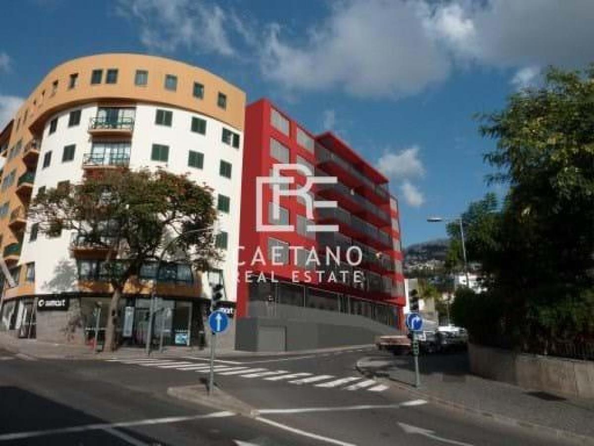 2 bedrooms Apartment in Funchal, Portugal No. 305