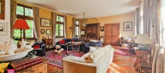 6 bedrooms House in Hesdin, France No. 344284 4