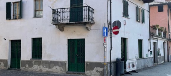 4-Zimmer Haus in San Giorgio Canavese, Italy, Nr. 255898 2