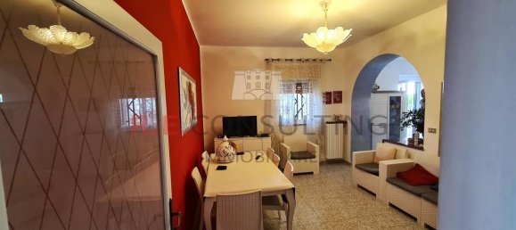 Дом с 7 комнатами в Мартина Франка, Италия № 163348 14