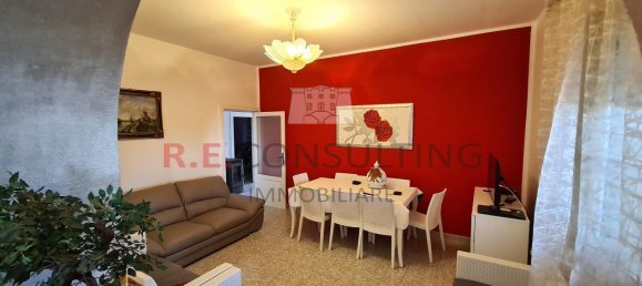 Дом с 7 комнатами в Мартина Франка, Италия № 163348 2