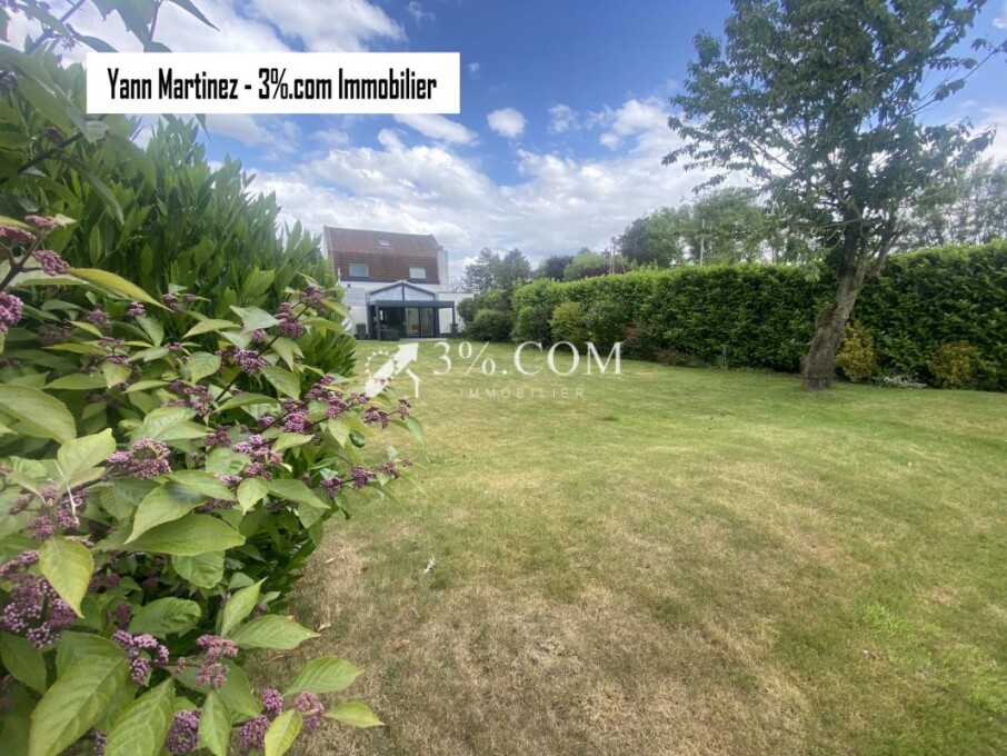 4 bedrooms House in Comines, France No. 357699