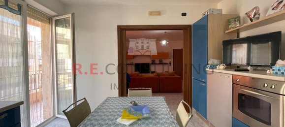 6 rooms Apartment in Martina Franca, Italy No. 171924 2