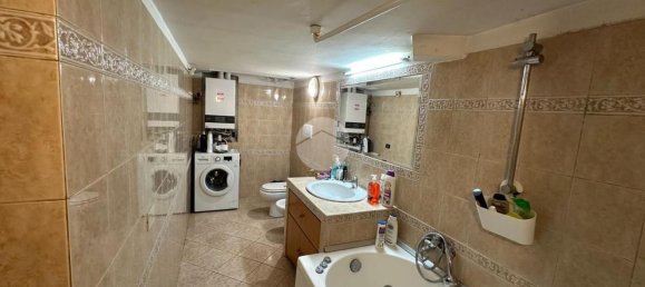 5 bedrooms Apartment in Rome, Italy No. 335767 8