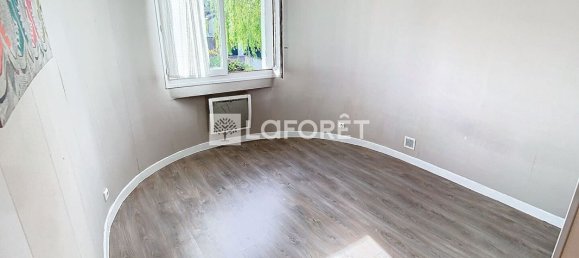 3 bedrooms House in Vitry-sur-Seine, France No. 188211 5