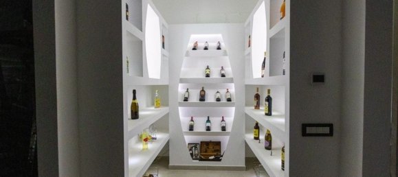 4 Schlafzimmer Villa in Palermo, Italy, Nr. 102106 22