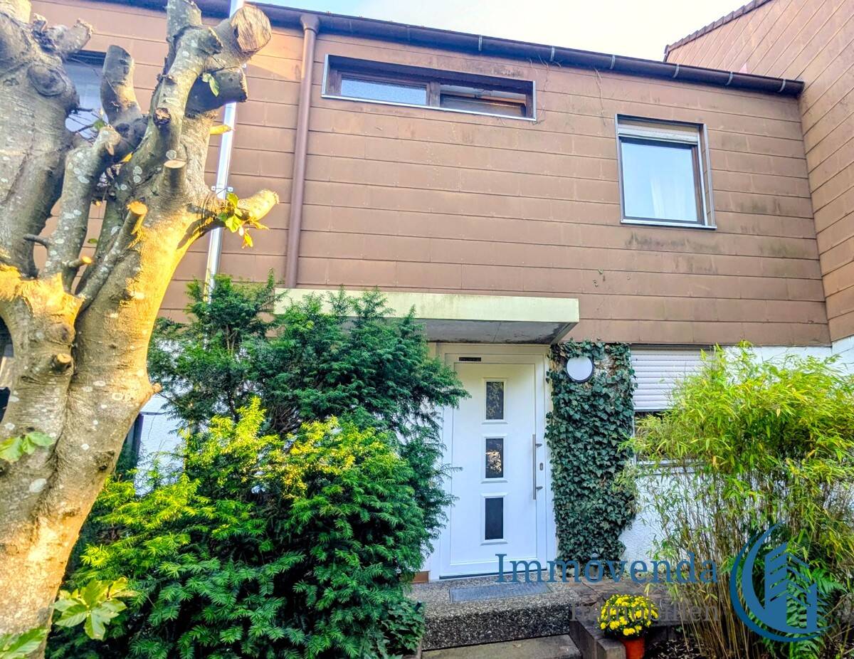 Adosado de 4 dormitorios en Ostalbkreis, Germany No. 249374