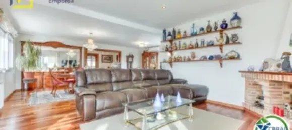 4 bedrooms House in Roses, Spain No. 111465 8