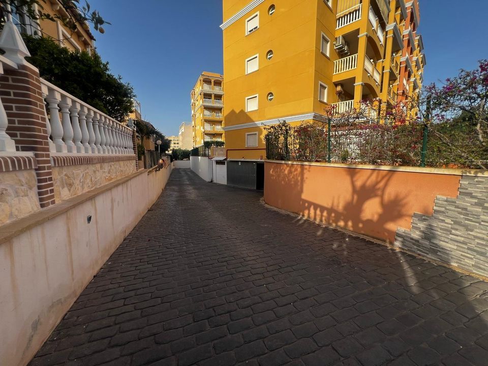 Estacionamento em Torrevieja, Spain 15 m² N.º 189159