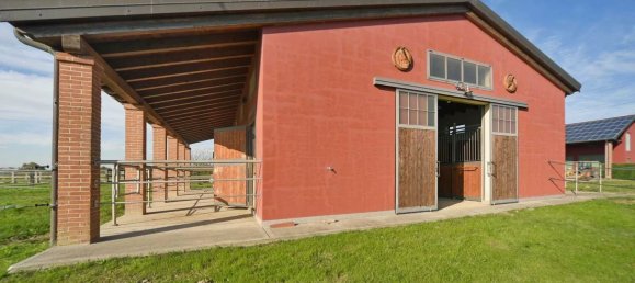 1 Schlafzimmer Villa in Mira, Italy, Nr. 330484 12